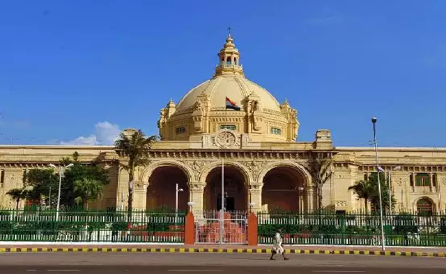 U.P. exceeds targets, receives ₹21L cr in investment proposals