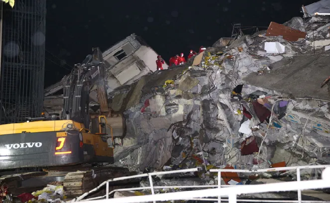 Rescuers scramble in Turkey, Syria after quake kills 4,000; world pledges aid