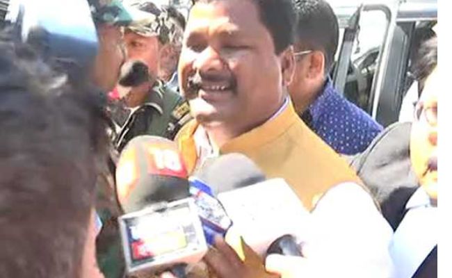 ईडी ऑफिस पहुंचे विधायक राजेश कच्छप से पूछताछ शुरू