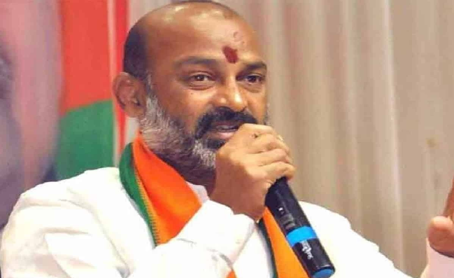 सत्ता में आए तो मिटा देंगे निजामों के प्रतीक और गुंबद: बीजेपी अध्यक्ष संजय कुमार
