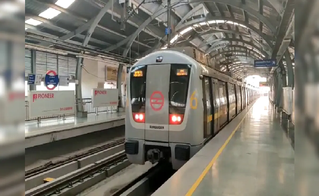 Patna DM asks officials to accelerate work on metro rail project