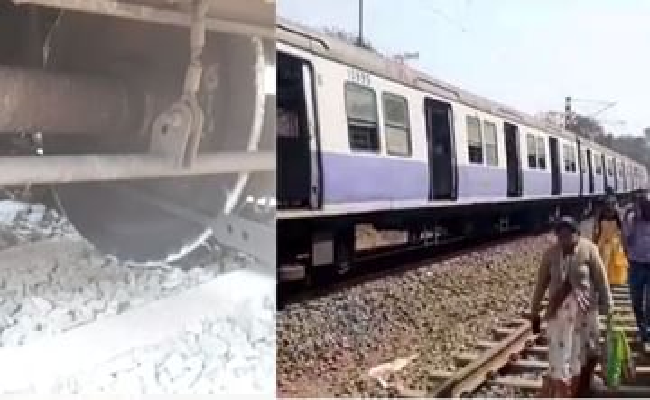 मेदिनीपुर-हावड़ा लोकल ट्रेन का डिब्बा पटरी से उतरा