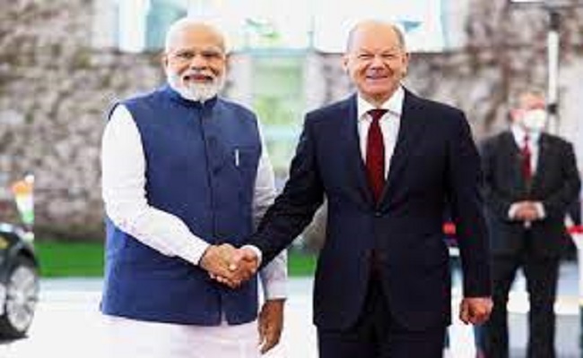 प्रधान मंत्री नरेंद्र मोदी से मिले जर्मन चांसलर ओलाफ शोल्ज़; क्षेत्रीय और वैश्विक विकास पर चर्चा