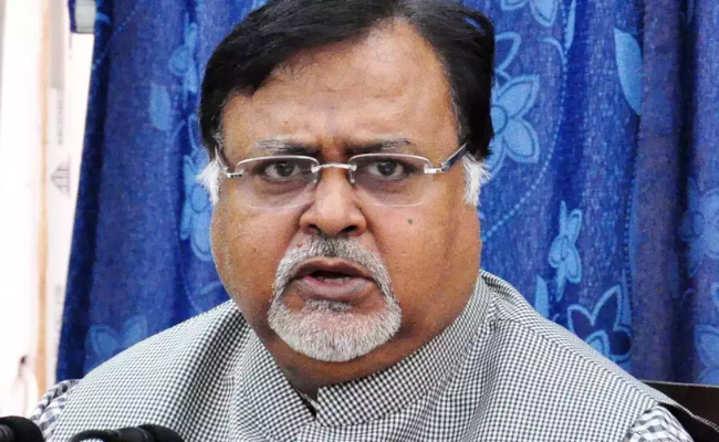 Partha steps down as the president of IISWBM 8 months after his arrest
