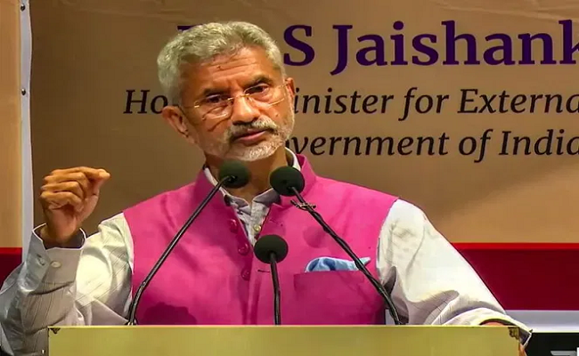 'नाजुक और खतरनाक': हिमालय के मोर्चे पर भारत, चीन के बीच स्थिति पर एस जयशंकर