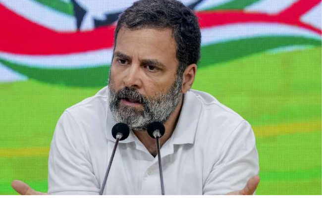सरकार से सवाल पूछना बंद नहीं करूंगा : राहुल गांधी