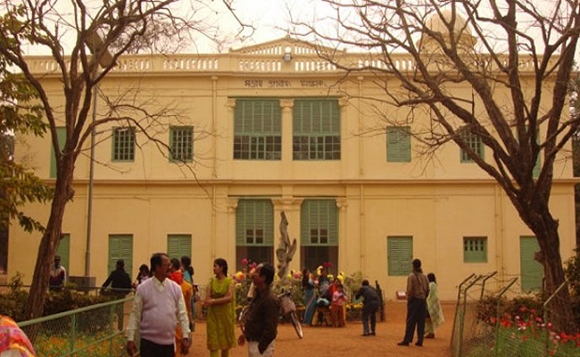 Show-cause notice to seven teachers of Visva Bharati University