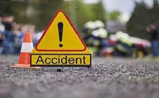 30 injured in lorry accident en route to Shiva's Jalabhishek in Tarakeshwar