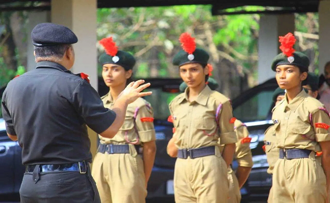 Cop training for NCC girls on cyber security and crime prevention