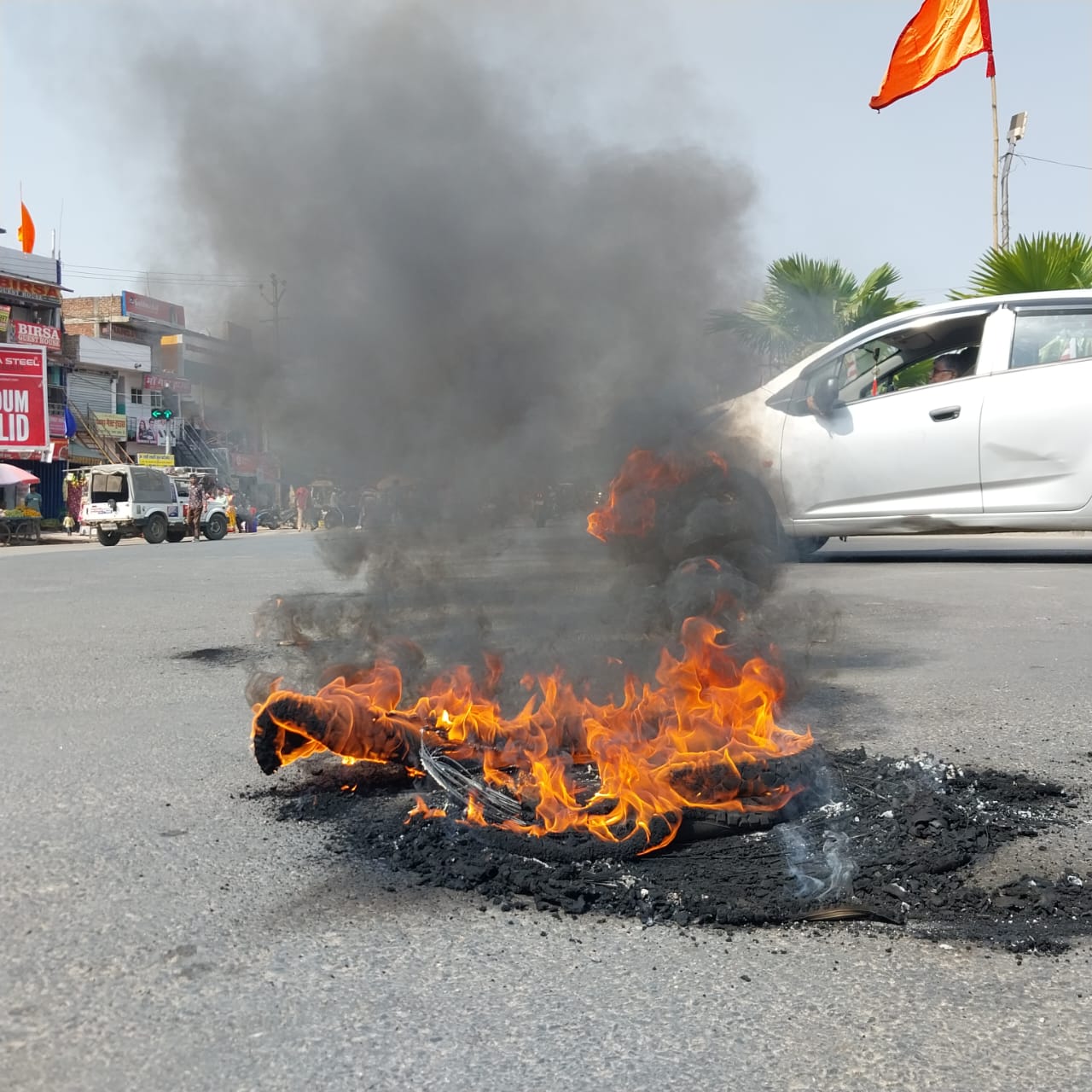रांची में आदिवासी संगठनों के बंद का व्यापक असर, परिवहन व्यवस्था ठप