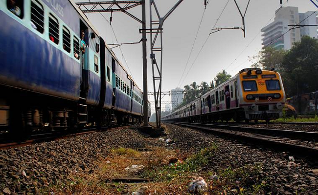 Eastern Railways regulates few trains due to traffic block in Sealdah station: check details