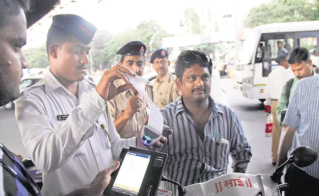 Kolkata Traffic Police to train sergeants in e-challan app 
