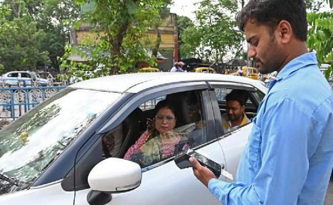 Kolkata Municipal Corporation removes parking department manager