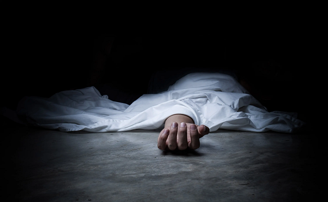 Mentally ill mother sat near daughter's dead body for 2 days in Kolkata