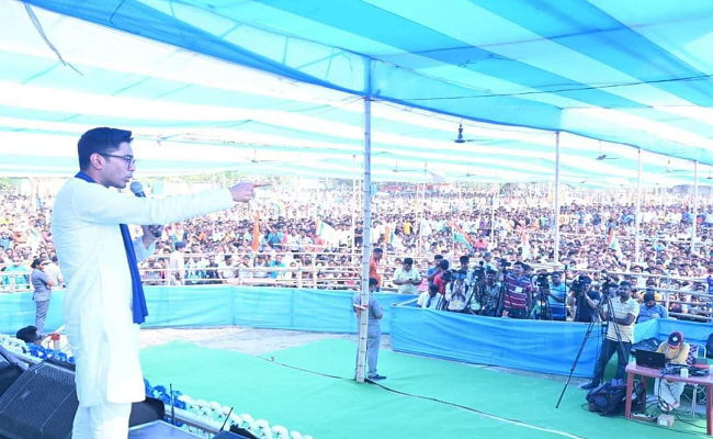 Abhishek Banerjee accuses BSF of innocent killings in Bengal, meets victims' families