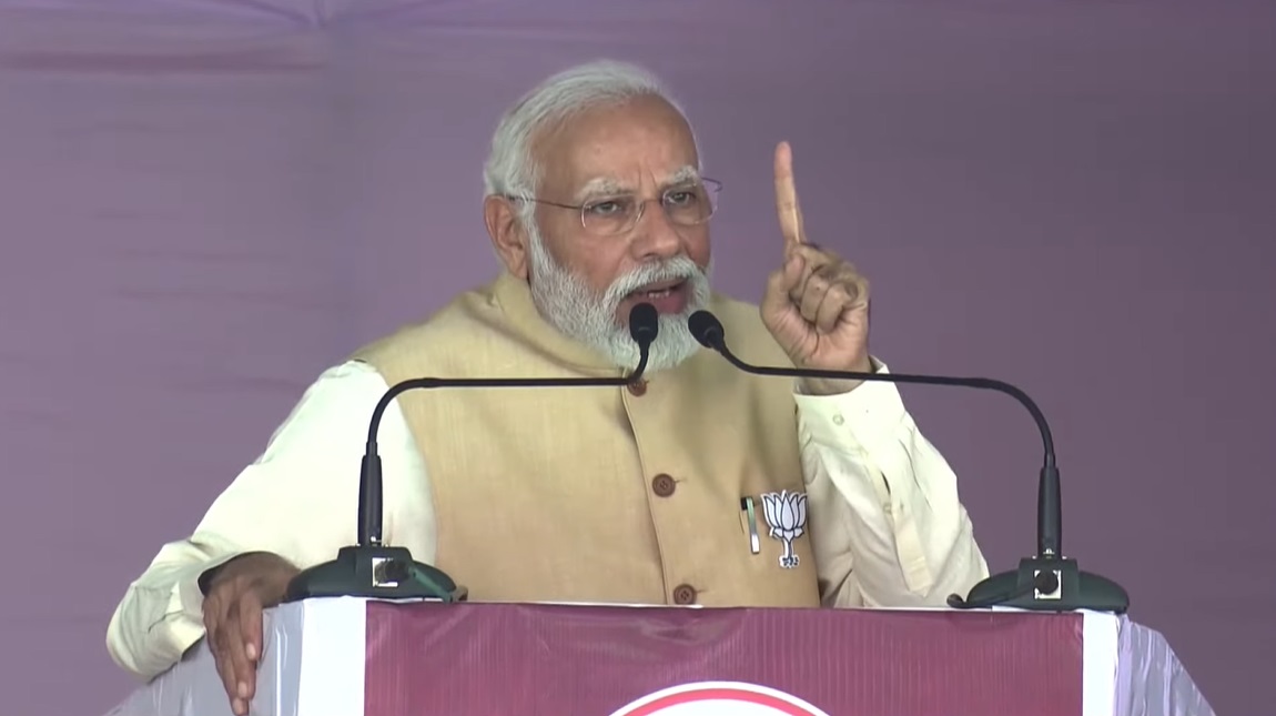 कांग्रेस मुझे गाली देती रहेगी, मैं जनसेवा करता रहूंगा- प्रधानमंत्री