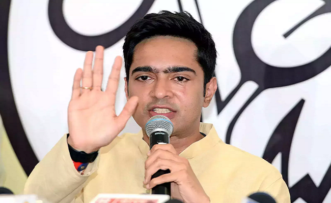 Abhishek Banerjee slams Modi govt for Aadhaar-PAN link charge, highlights Mamata's 500 rupee grant scheme