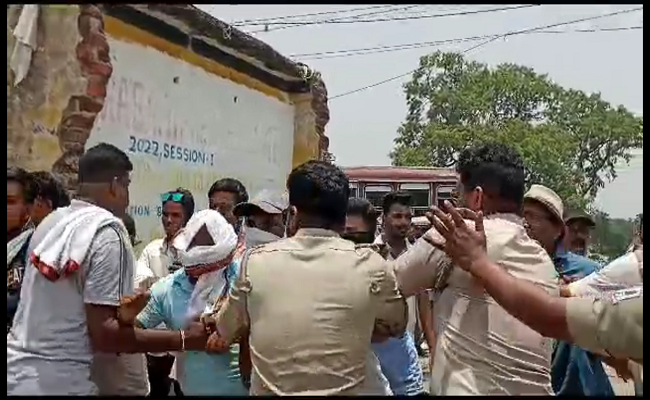 Tension erupts in Barabani as nomination papers for Panchayat Elections spark clash