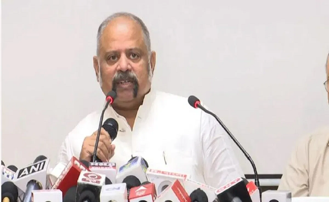 Election Commission takes action, nomination filing to be videographed