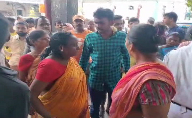 Doctor's advice leads to patient's  death;  protests at Howrah district hospital