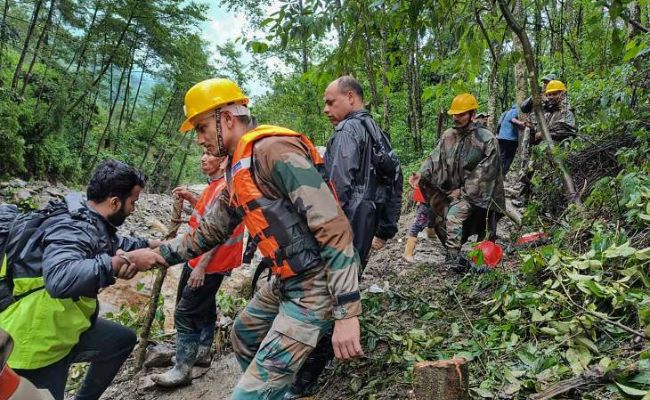 100 houses damaged in Sikkim, Indian Army rescues 300 tourists, flood situation worsens in Assam