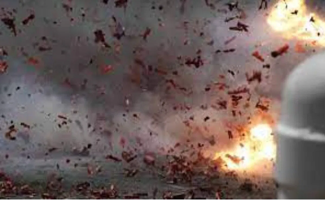 West Bengal Violence: Children pick up bomb mistaking it for ball in Murshidabad, 5 injured in blast