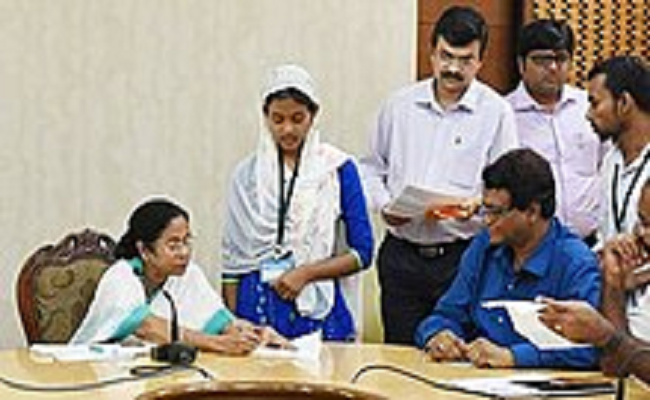  Mamata Banerjee's controversial appointment of Ahmed Hasan Imran as chairman of Minorities Commission raises BJP's allegations