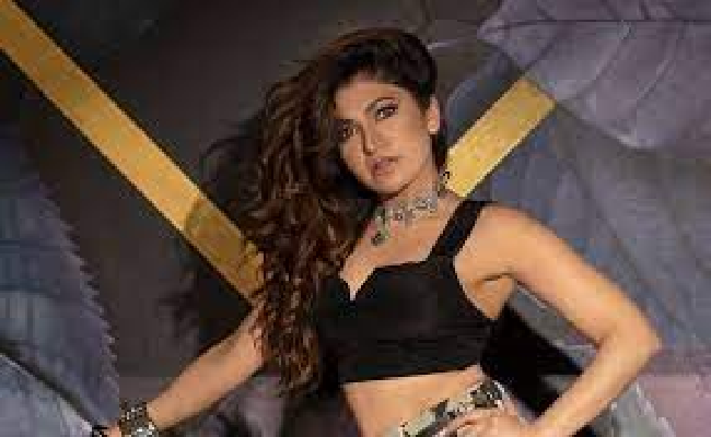 Tulsi Kumar faces backlash for forgetting Pasoori Lyrics, trolled on social media  