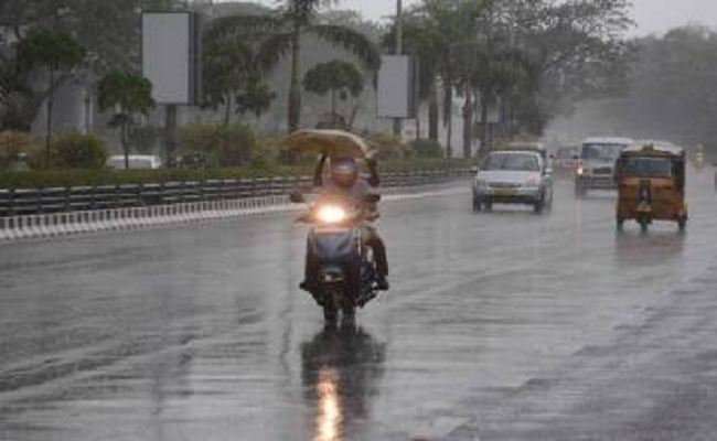 IMD reports 4.6 mm rainfall in Kolkata in the last 24 hours; rain forecast issued for various parts of West Bengal