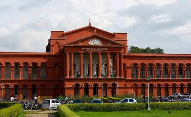 Woman not supposed to sit idle and seek entire maintenance from husband: Karnataka HC