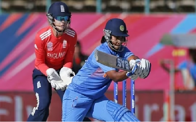 Shikha Pandey cries on camera on omission from T20I and ODI squads for Bangladesh series