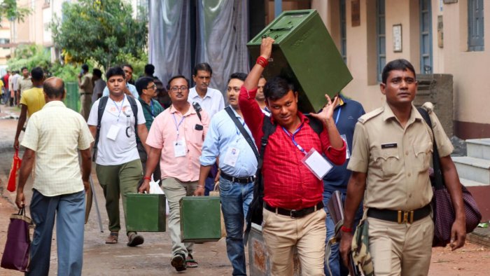 WB Panchayat Elections Result till 1pm: TMC leads in 3,068 seats, BJP ahead in 1,151