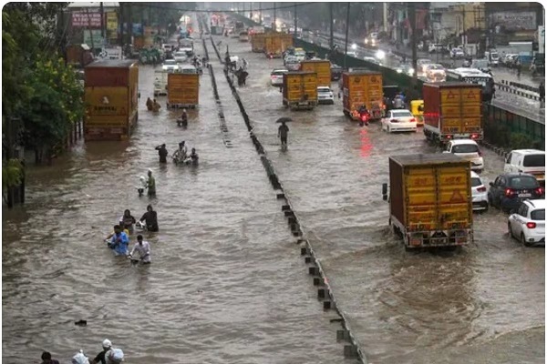 दिल्ली में रविवार तक बंद रहेंगे नॉन एसेंशियल सरकारी कार्यालय, स्कूल, कॉलेज: डीडीएमए