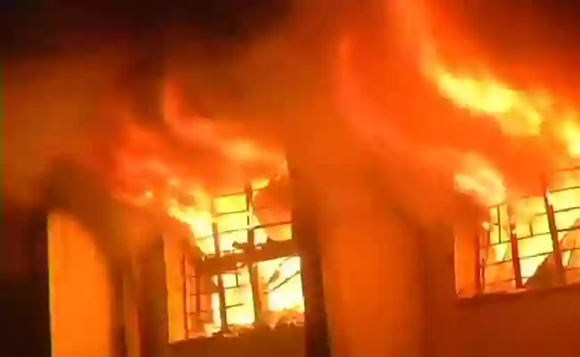 Attempt to burn BJP worker house set on Fire in WB's East Medinipur 