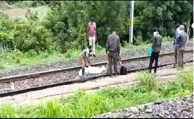 Boy and Girl crushed to death by goods train in suspected suicide
