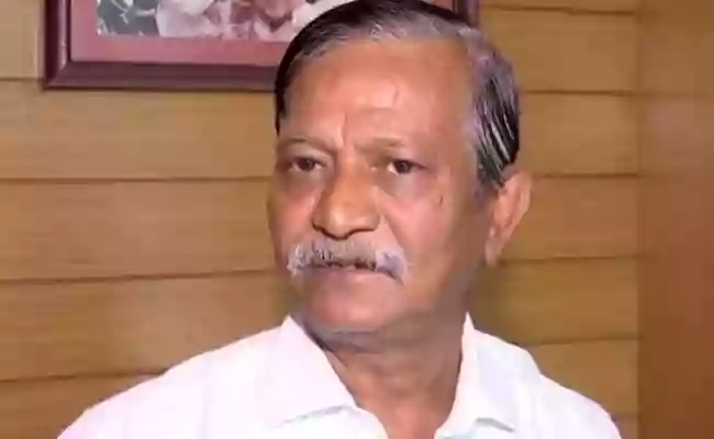 कालीघाट वाले काकू ने बेटी दामाद को भी बनाया था नौकरी गिरोह का गुर्गा, काला धन सफेद करने की दी थी जिम्मेवारी