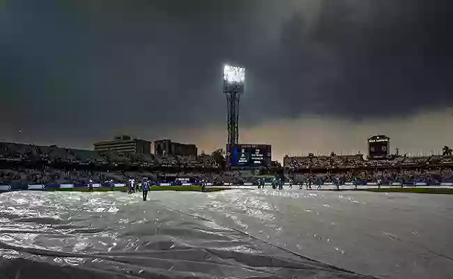  Fire breaks out in Eden Gardens' dressing room during pre-world cup renovation