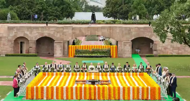 जी-20ः राष्ट्राध्यक्षों ने राजघाट पहुंचकर दी महात्मा गांधी को श्रद्धांजलि