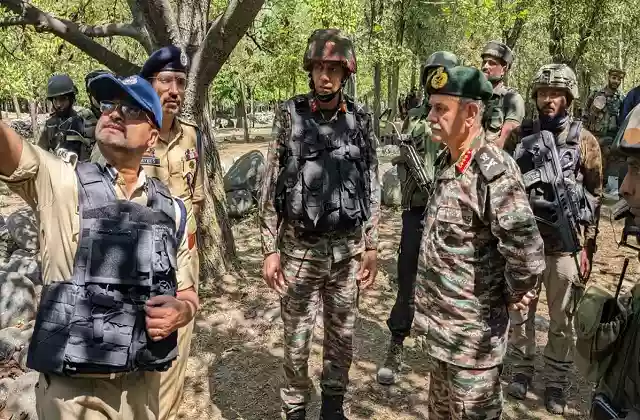 अनंतनाग मुठभेड़ का पांचवां दिन, सुरक्षाबलों ने जंगल की ओर कई मोर्टार गोले दागे