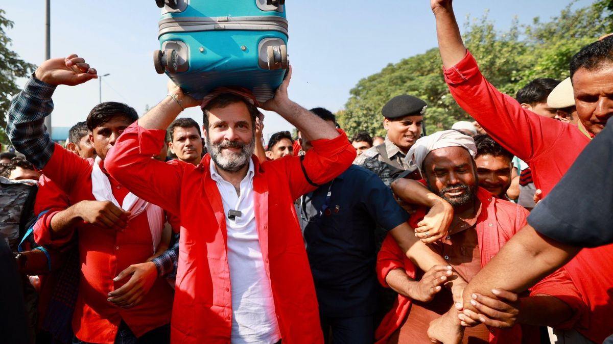 Watch Rahul Gandhi's surprised visit to Delhi's ISBT
