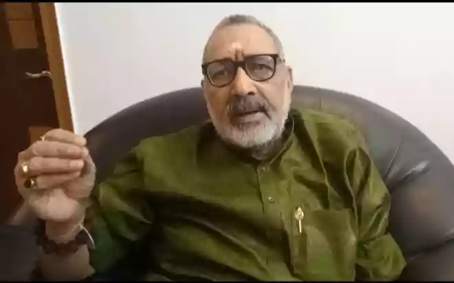 गिरिराज ने ग्रामीण विकास मंत्रालय की योजना में गड़बड़ी पर ममता बनर्जी से पूछे सवाल