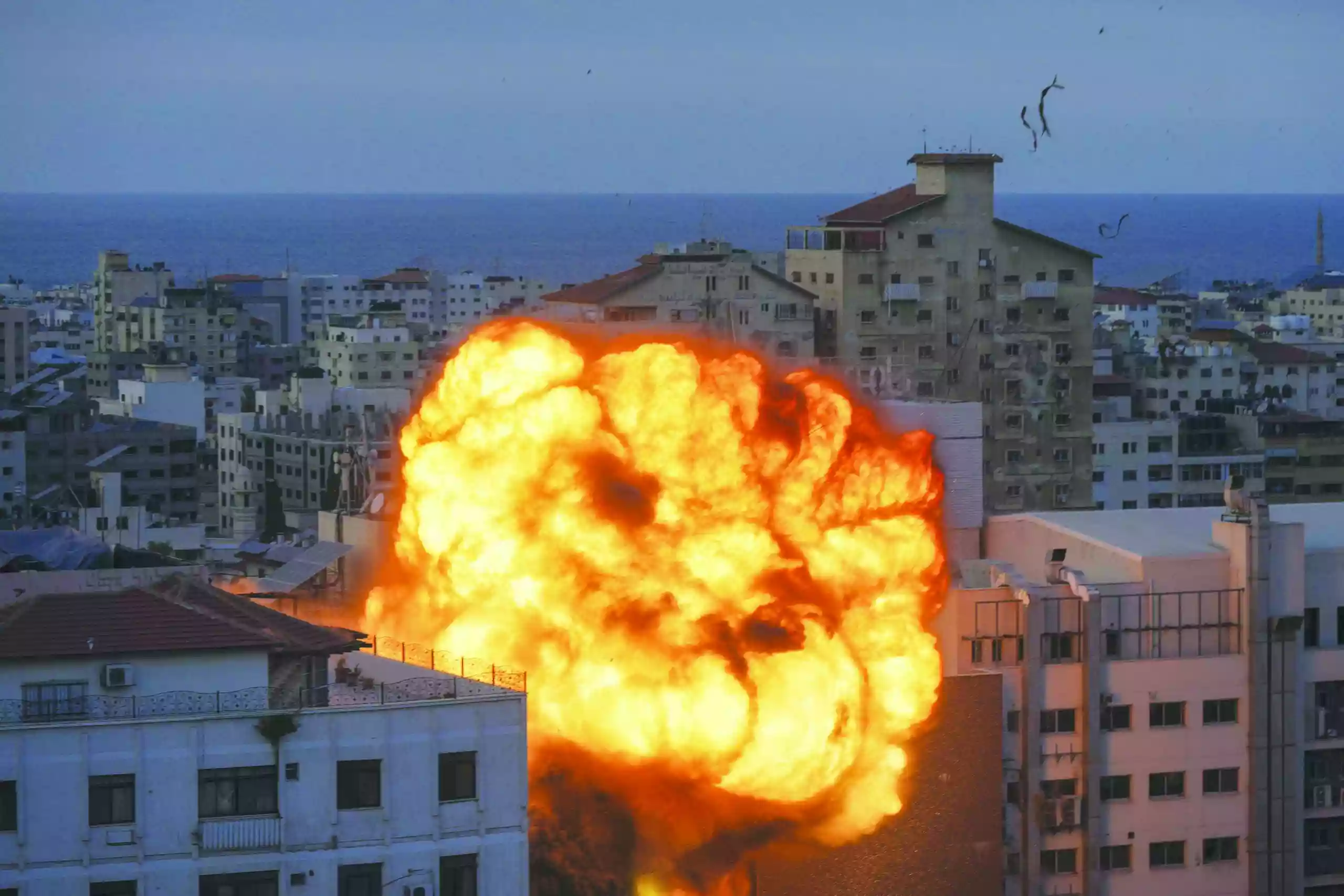 Israel-Hamas War enters fourth day with escalating death toll over 1,600