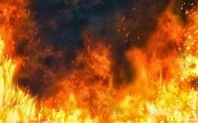Devastating warehouse fire erupts on Foreshore Road, Howrah; rescue operations underway