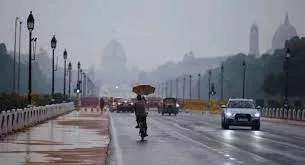 दिल्ली-एनसीआर में सांसों के संकट पर राहत की फुहार, प्रकृति ने संभाला मोर्चा