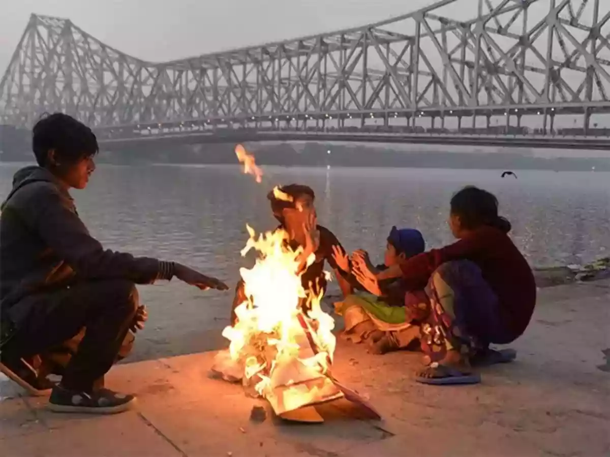  Hoodies and sweaters season begins in West Bengal