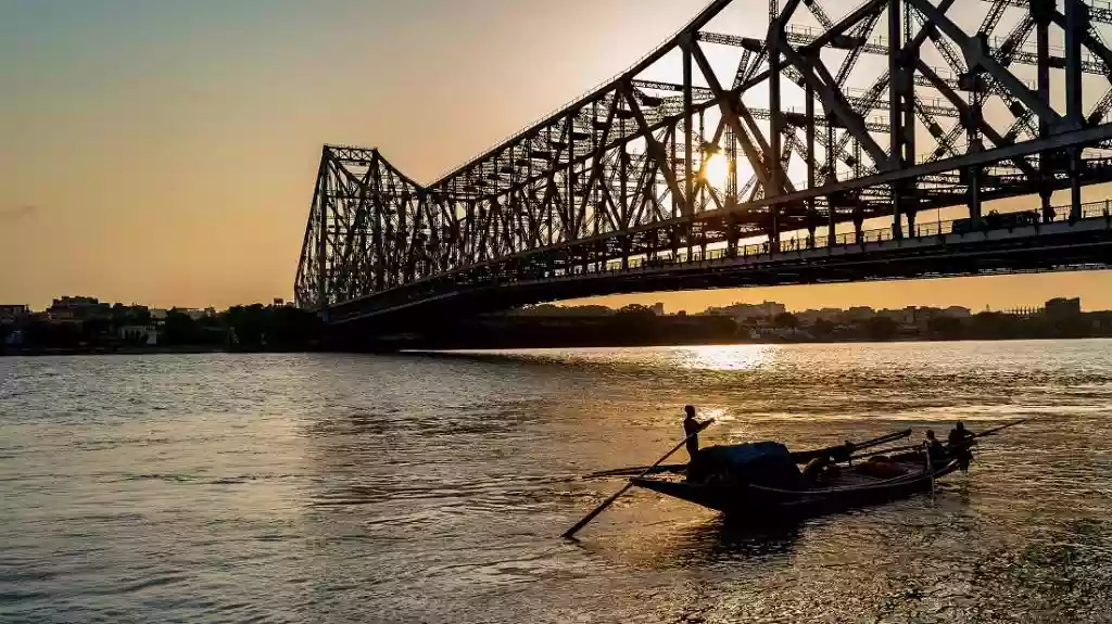 गंगा हमारी मां है, इसलिए सारी जिम्मेदारी उसे ही उठानी होगी। देखें रिपोर्ट 