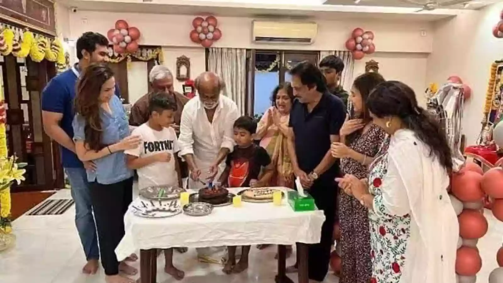  Rajinikanth's 73rd birthday celebration; Fans eager for thalaivar 170 sneak peek