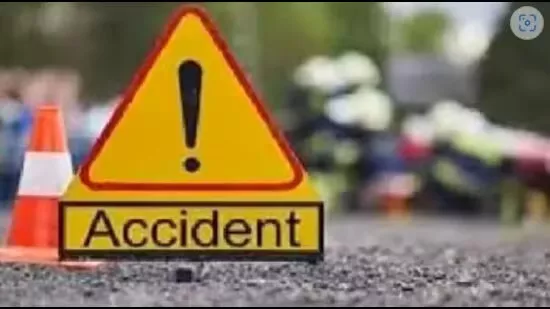 One truck driver killed; Another injured in head-on collision in Lucknow