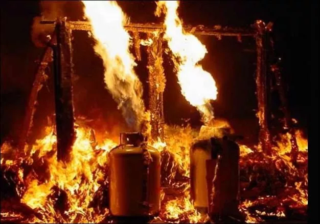 Two dead, six critical after LPG gas leak causes fire in Durgapur