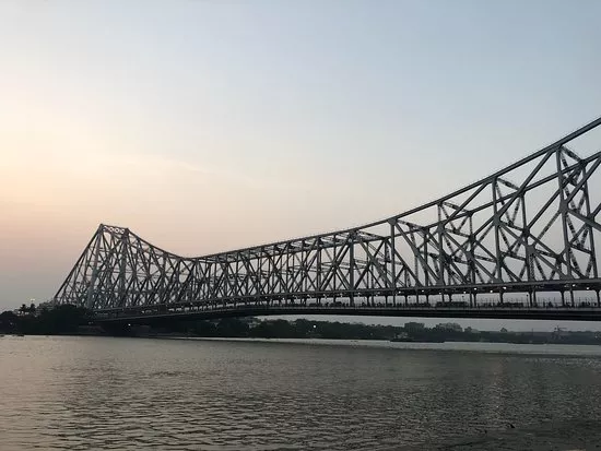 Feeling hot today? Howrah, Hooghly, and other districts witness sudden warmth | Check temperature here